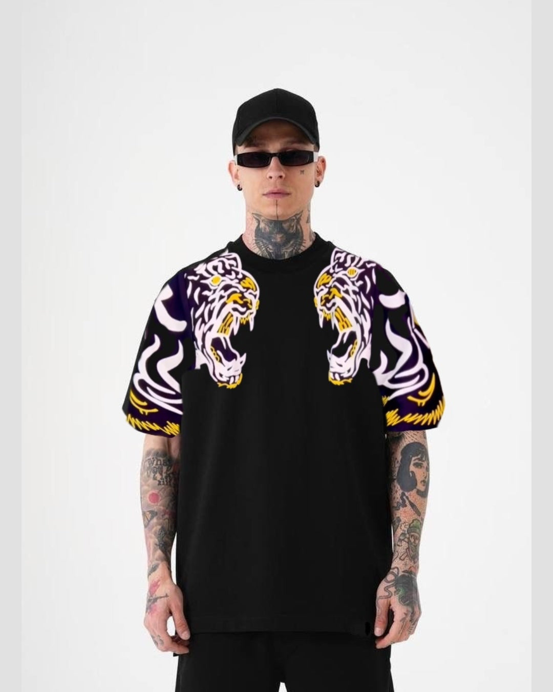 Two Faced Tiger Unisex Exclusive Oversized Tee - Black