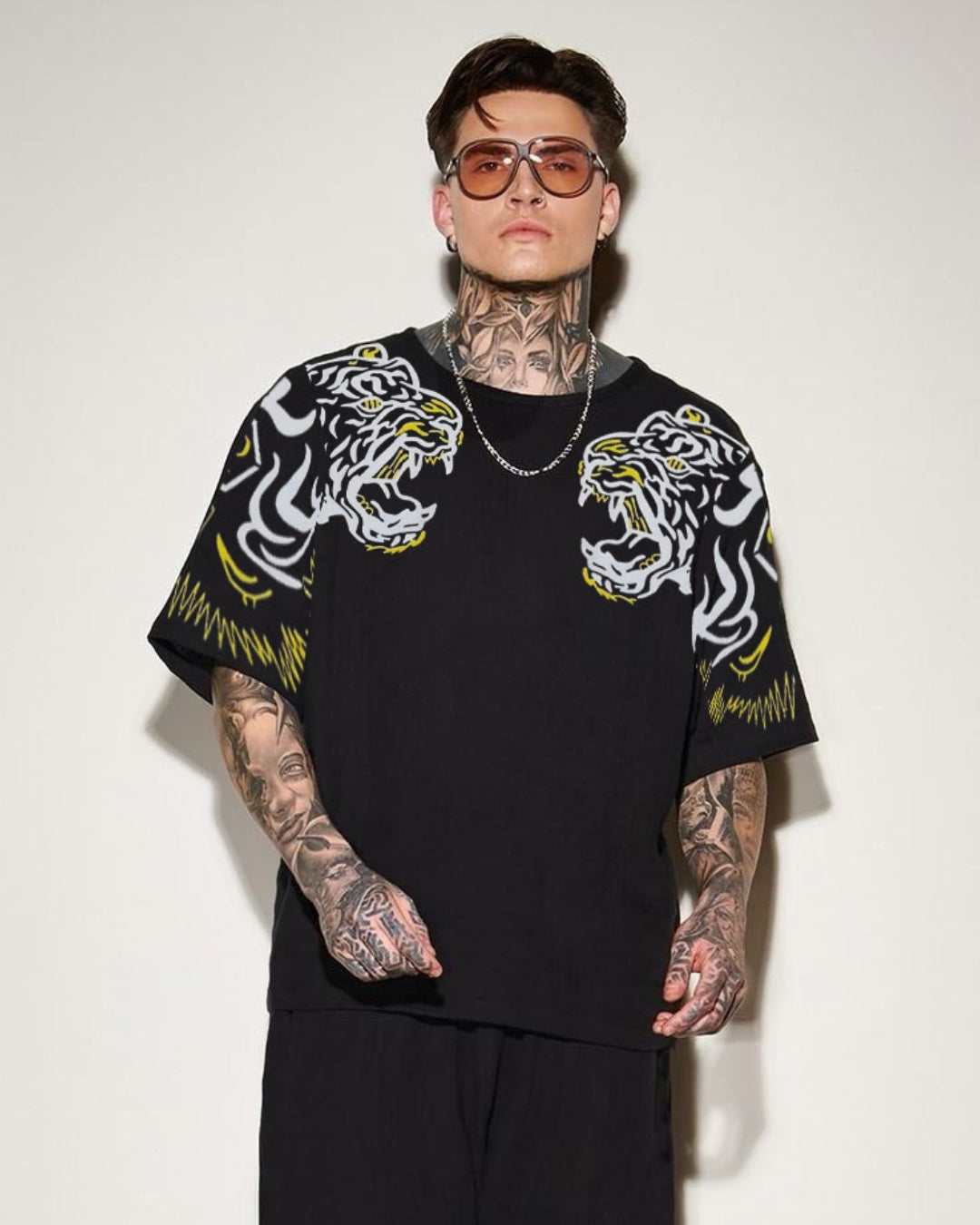 Two Faced Tiger Unisex Exclusive Oversized Tee - Black